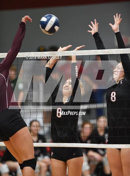 Thumbnail 3 in Troy vs. West (UIL 3A Regional Quarterfinal) photogallery.