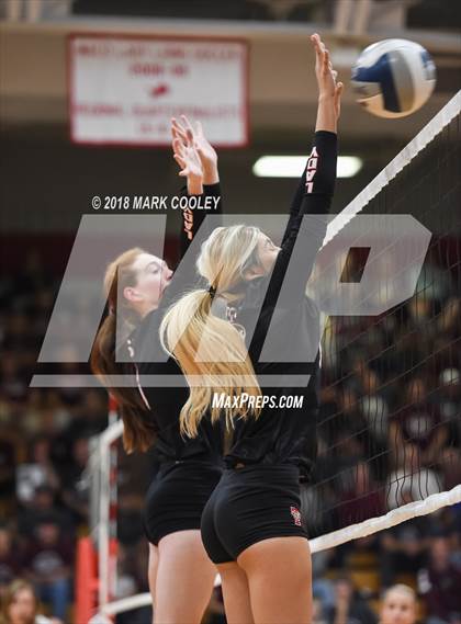Thumbnail 1 in Troy vs. West (UIL 3A Regional Quarterfinal) photogallery.