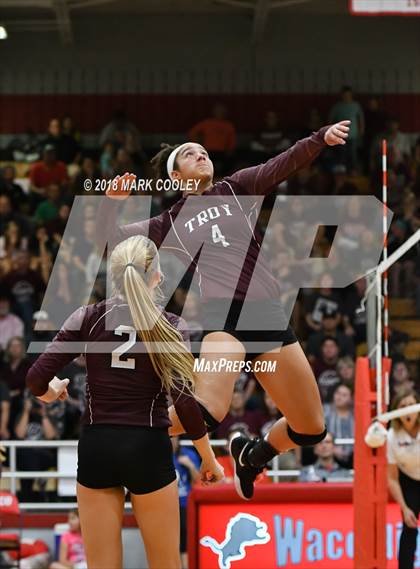 Thumbnail 1 in Troy vs. West (UIL 3A Regional Quarterfinal) photogallery.