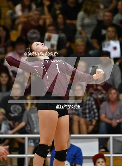 Thumbnail 1 in Troy vs. West (UIL 3A Regional Quarterfinal) photogallery.