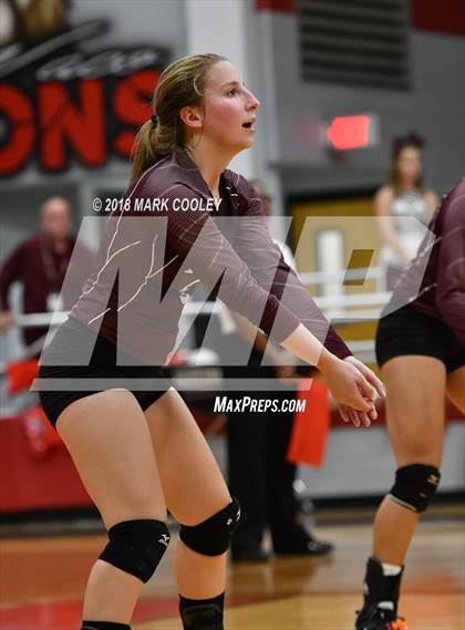 Thumbnail 2 in Troy vs. West (UIL 3A Regional Quarterfinal) photogallery.