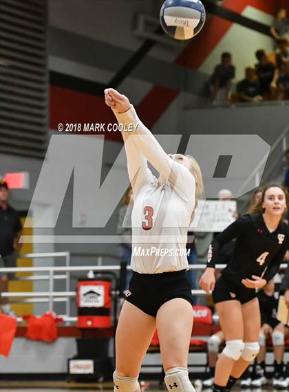 Thumbnail 2 in Troy vs. West (UIL 3A Regional Quarterfinal) photogallery.