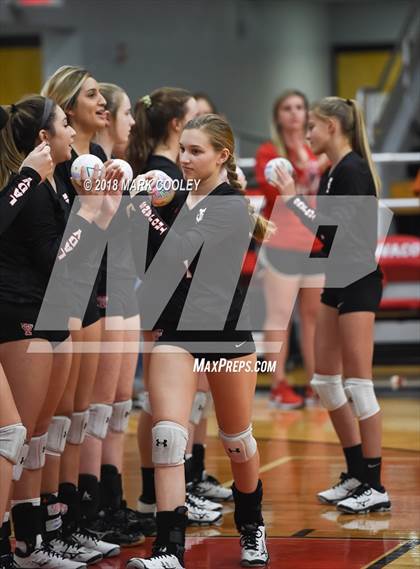Thumbnail 1 in Troy vs. West (UIL 3A Regional Quarterfinal) photogallery.