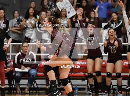 Thumbnail 1 in Troy vs. West (UIL 3A Regional Quarterfinal) photogallery.