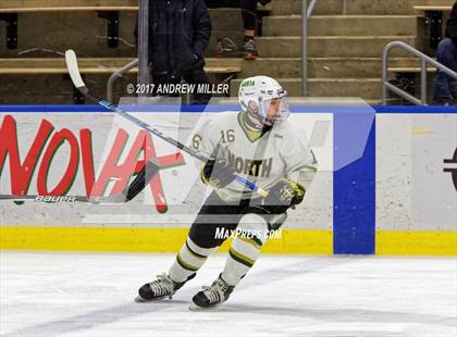 Thumbnail 2 in Williamsville North vs. Mamaroneck  (NYSPHSAA Division I Semifinal) photogallery.