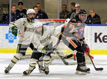 Thumbnail 1 in Williamsville North vs. Mamaroneck  (NYSPHSAA Division I Semifinal) photogallery.