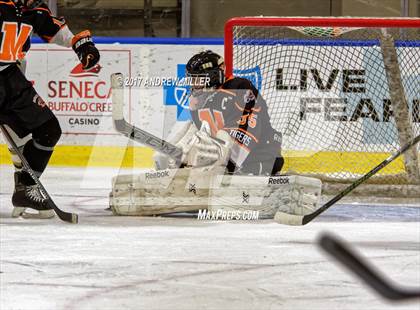 Thumbnail 3 in Williamsville North vs. Mamaroneck  (NYSPHSAA Division I Semifinal) photogallery.
