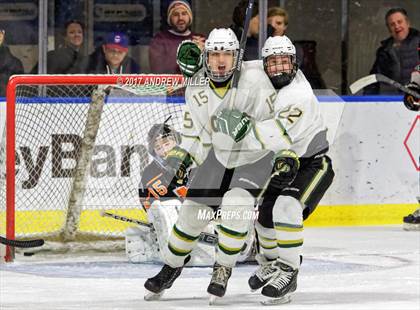 Thumbnail 1 in Williamsville North vs. Mamaroneck  (NYSPHSAA Division I Semifinal) photogallery.