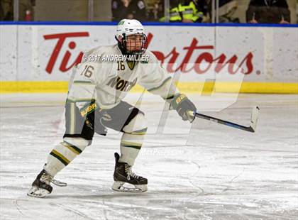 Thumbnail 1 in Williamsville North vs. Mamaroneck  (NYSPHSAA Division I Semifinal) photogallery.