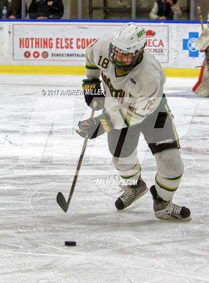 Thumbnail 3 in Williamsville North vs. Mamaroneck  (NYSPHSAA Division I Semifinal) photogallery.