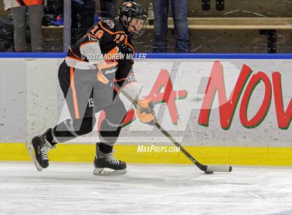 Thumbnail 2 in Williamsville North vs. Mamaroneck  (NYSPHSAA Division I Semifinal) photogallery.