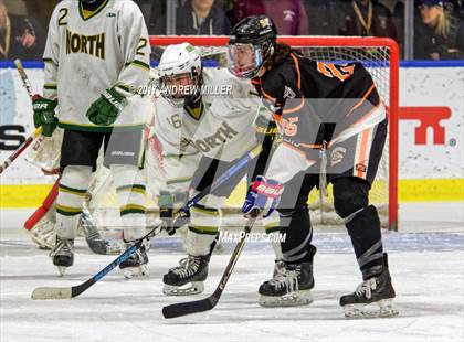 Thumbnail 1 in Williamsville North vs. Mamaroneck  (NYSPHSAA Division I Semifinal) photogallery.