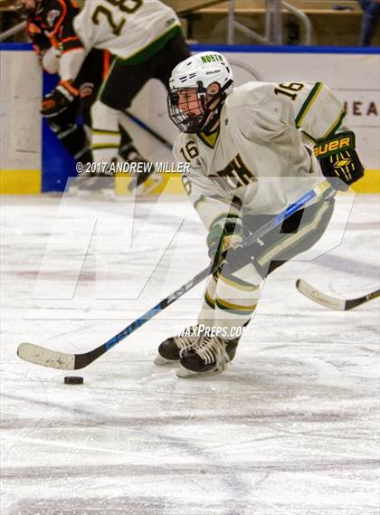 Thumbnail 2 in Williamsville North vs. Mamaroneck  (NYSPHSAA Division I Semifinal) photogallery.