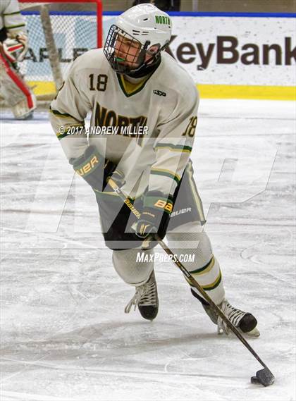 Thumbnail 1 in Williamsville North vs. Mamaroneck  (NYSPHSAA Division I Semifinal) photogallery.