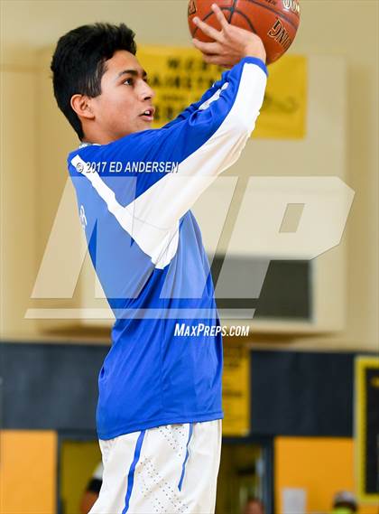 Thumbnail 2 in Smith Valley vs. Bishop Union photogallery.