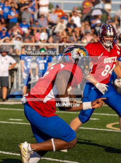 Thumbnail 2 in Murat Shrine North South Football Classic photogallery.