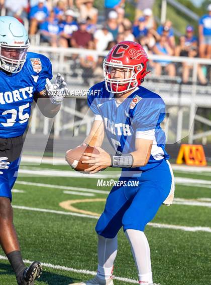 Thumbnail 2 in Murat Shrine North South Football Classic photogallery.