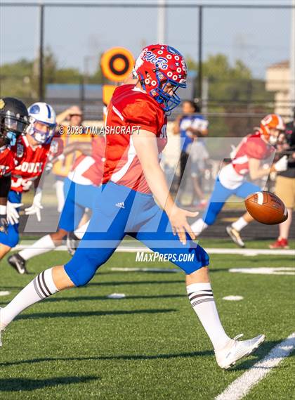 Thumbnail 2 in Murat Shrine North South Football Classic photogallery.