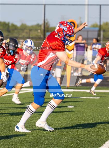 Thumbnail 3 in Murat Shrine North South Football Classic photogallery.