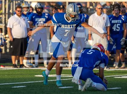 Thumbnail 3 in Murat Shrine North South Football Classic photogallery.