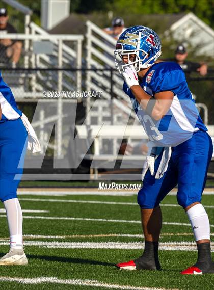 Thumbnail 3 in Murat Shrine North South Football Classic photogallery.