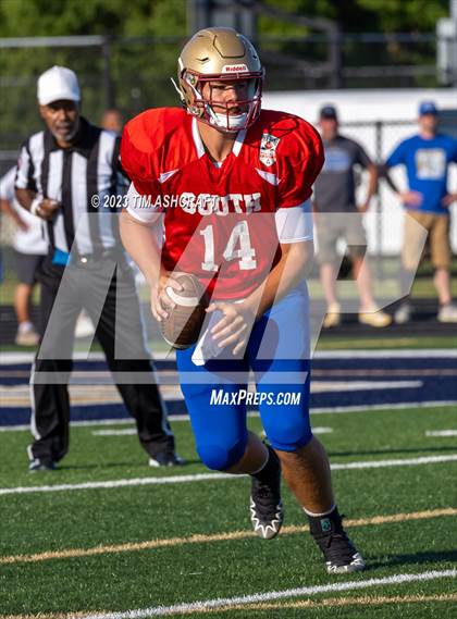 Thumbnail 3 in Murat Shrine North South Football Classic photogallery.