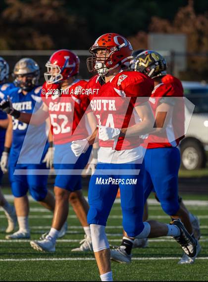 Thumbnail 2 in Murat Shrine North South Football Classic photogallery.
