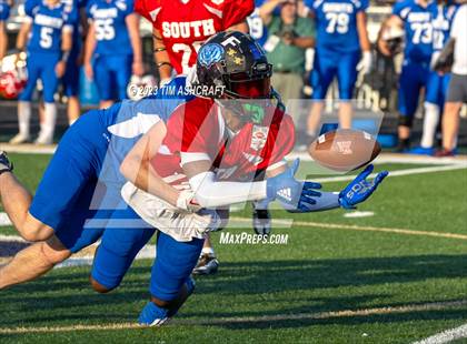 Thumbnail 2 in Murat Shrine North South Football Classic photogallery.