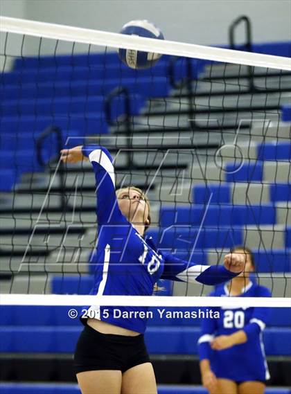 Thumbnail 2 in Hilmar vs. Mountain House photogallery.