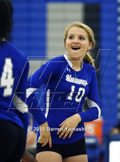 Thumbnail 2 in Hilmar vs. Mountain House photogallery.