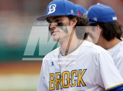 Thumbnail 3 in Comanche @ Brock photogallery.