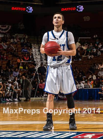 Thumbnail 2 in Weaver vs. East Catholic (CIAC Class M Final) photogallery.