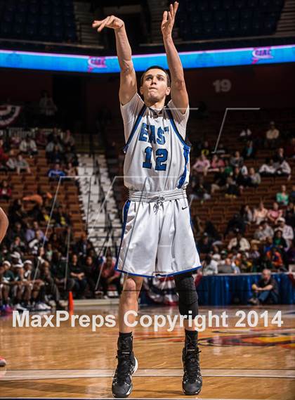 Thumbnail 2 in Weaver vs. East Catholic (CIAC Class M Final) photogallery.