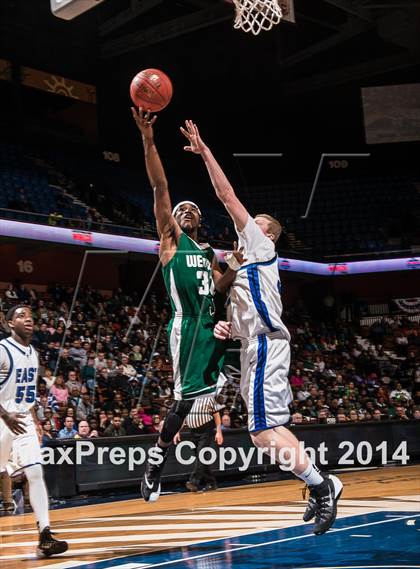 Thumbnail 3 in Weaver vs. East Catholic (CIAC Class M Final) photogallery.