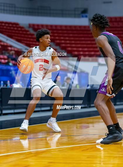 Thumbnail 1 in Hawthorne vs. Crossroad Academy (FHSAA Rural Class Final) photogallery.