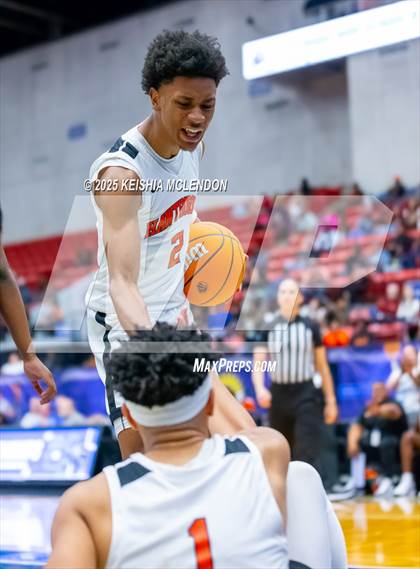 Thumbnail 2 in Hawthorne vs. Crossroad Academy (FHSAA Rural Class Final) photogallery.