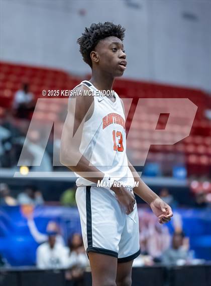 Thumbnail 1 in Hawthorne vs. Crossroad Academy (FHSAA Rural Class Final) photogallery.