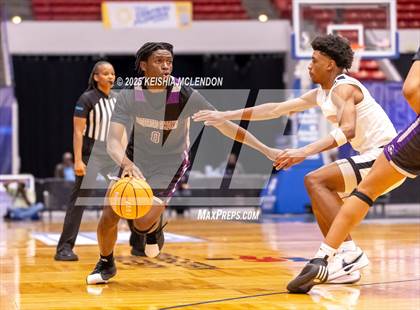 Thumbnail 3 in Hawthorne vs. Crossroad Academy (FHSAA Rural Class Final) photogallery.