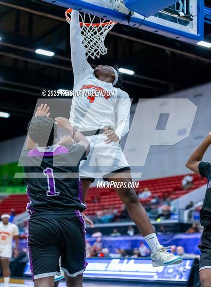Thumbnail 3 in Hawthorne vs. Crossroad Academy (FHSAA Rural Class Final) photogallery.