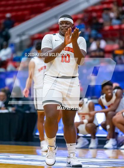 Thumbnail 3 in Hawthorne vs. Crossroad Academy (FHSAA Rural Class Final) photogallery.