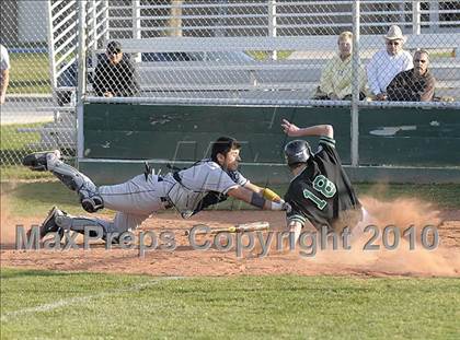 Thumbnail 1 in Shafter @ Tehachapi photogallery.