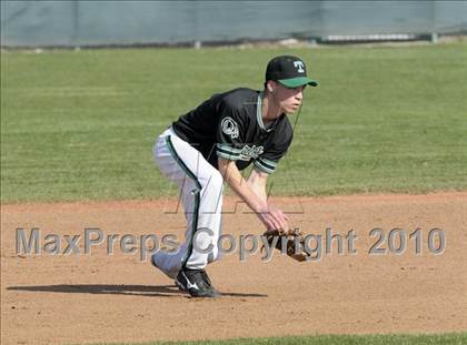 Thumbnail 1 in Shafter @ Tehachapi photogallery.