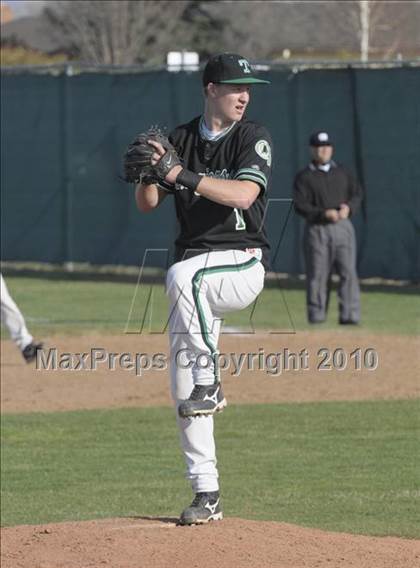 Thumbnail 3 in Shafter @ Tehachapi photogallery.