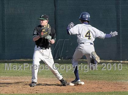 Thumbnail 1 in Shafter @ Tehachapi photogallery.