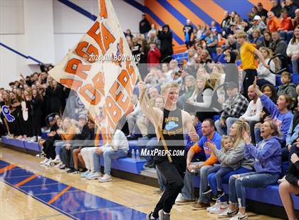 Thumbnail 1 in St. Teresa vs Argenta-Oreana (IHSA 1A Regional Final) photogallery.
