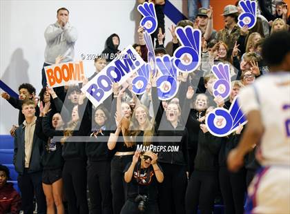 Thumbnail 2 in St. Teresa vs Argenta-Oreana (IHSA 1A Regional Final) photogallery.
