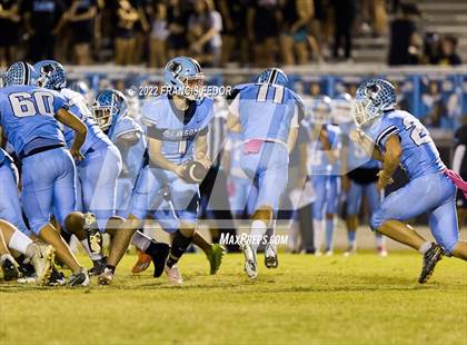 Thumbnail 3 in Sumner @ Newsome photogallery.