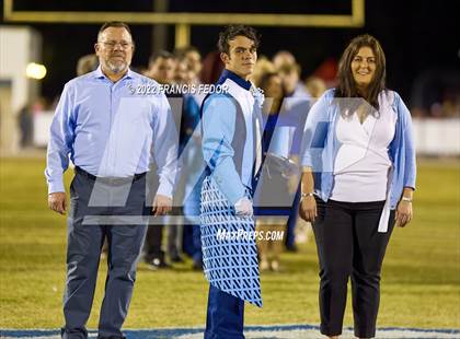 Thumbnail 1 in Sumner @ Newsome photogallery.