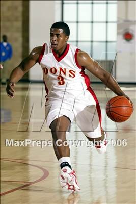 Thumbnail 2 in Coronado vs. Cathedral (Torrey Pines Holiday Classic) photogallery.