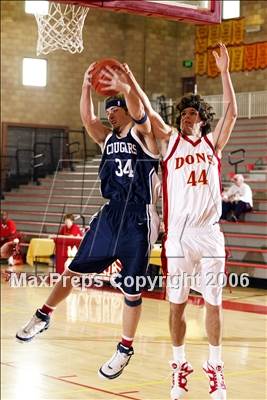Thumbnail 2 in Coronado vs. Cathedral (Torrey Pines Holiday Classic) photogallery.